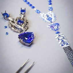 森唯洛珠寶 匠心獨運，從礦石到藝術的璀璨之旅